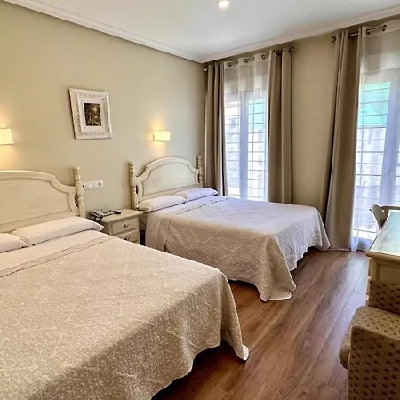 Hostal Toledo Πανσιόν 2*