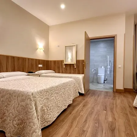 Πανσιόν Hostal Toledo 2*